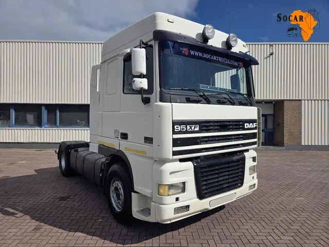 DAF XF 95.430 Manual gear Euro 3 - Trekkvogn: bilde 1 DAF XF 95.430 Manual gear Euro 3 - Trekkvogn: bilde 1