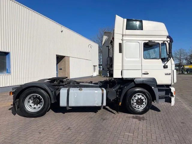 MAN 19.463 6 Cilinder Manual pomp EURO 2 - Trekkvogn: bilde 2 MAN 19.463 6 Cilinder Manual pomp EURO 2 - Trekkvogn: bilde 2
