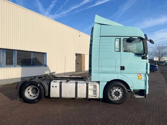 MAN TGX 18.480 Euro 5 Retarder 2 Tanks - Trekkvogn: bilde 2 MAN TGX 18.480 Euro 5 Retarder 2 Tanks - Trekkvogn: bilde 2
