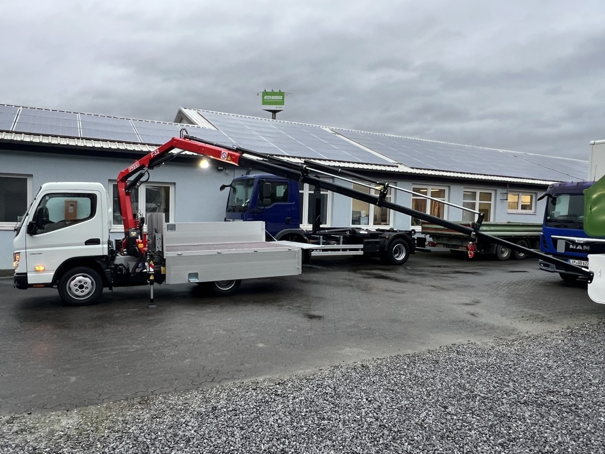 FUSO 3S15 Alu Pritsche 2.80m Ladekran Funk! - Varebil med plan: bilde 5 FUSO 3S15 Alu Pritsche 2.80m Ladekran Funk! - Varebil med plan: bilde 5