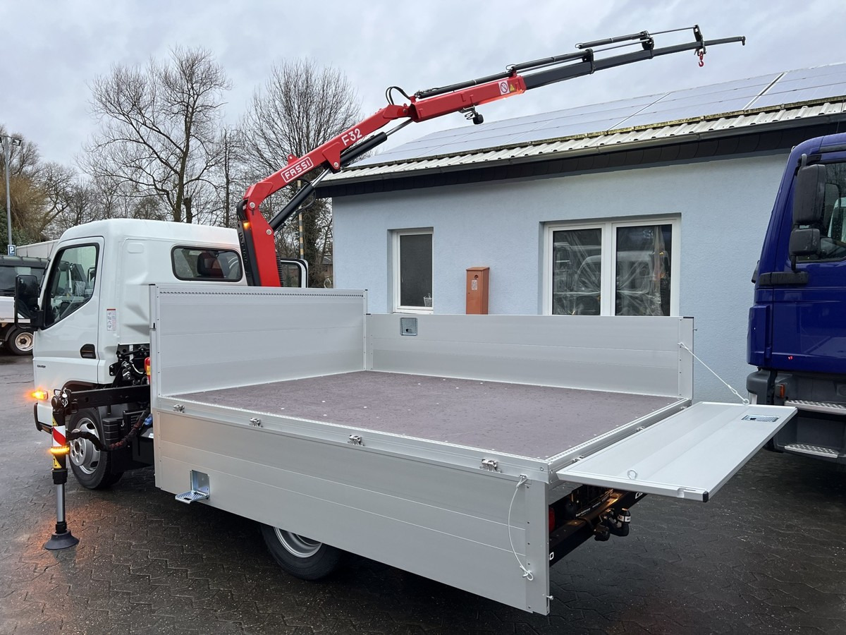 FUSO 3S15 Alu Pritsche 2.80m Ladekran Funk! sofort ve - Planbil, Kranbil: bilde 1 FUSO 3S15 Alu Pritsche 2.80m Ladekran Funk! sofort ve - Planbil, Kranbil: bilde 1