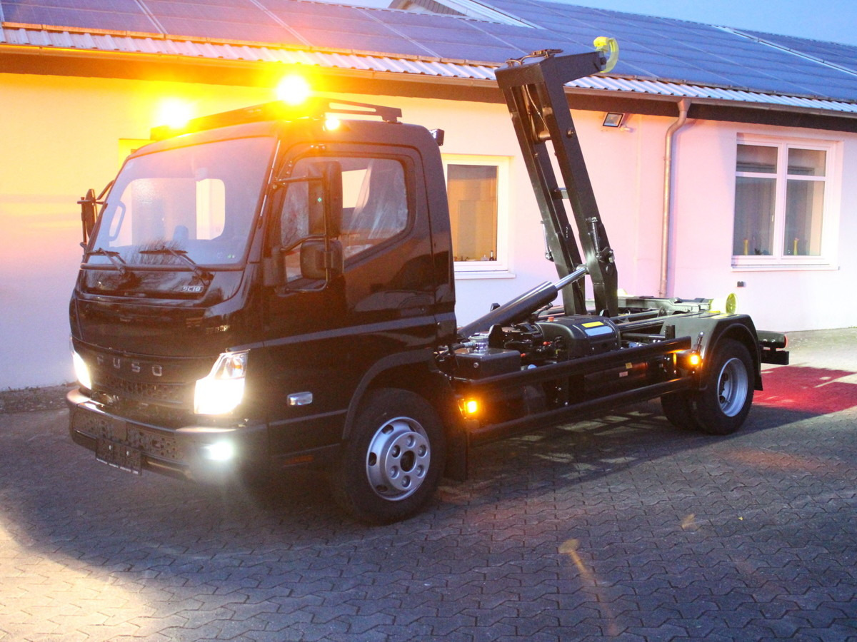 FUSO Canter FUSO 9C18 City Abrollkipper Hooklift Bla - Krokbil, Kranbil: bilde 1 FUSO Canter FUSO 9C18 City Abrollkipper Hooklift Bla - Krokbil, Kranbil: bilde 1
