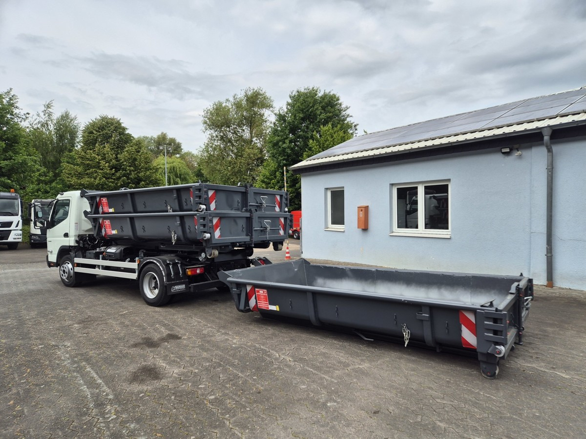 FUSO FUSO 9C18 40km/h City Abrollkipper WLF Swiss CH - Krokbil: bilde 3 FUSO FUSO 9C18 40km/h City Abrollkipper WLF Swiss CH - Krokbil: bilde 3