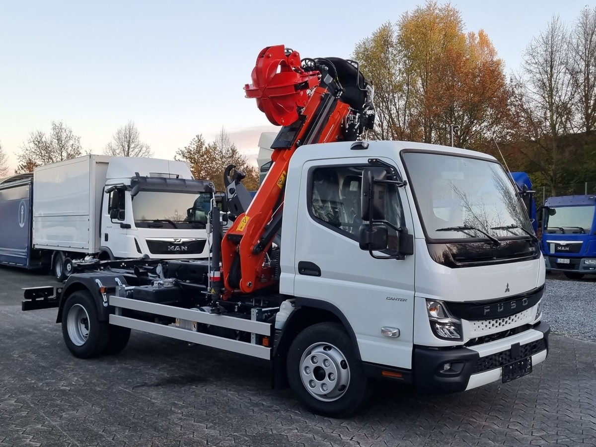 FUSO FUSO 9C18 City Abrollkipper + Z-Kran Recycling - Krokbil, Kranbil: bilde 4 FUSO FUSO 9C18 City Abrollkipper + Z-Kran Recycling - Krokbil, Kranbil: bilde 4