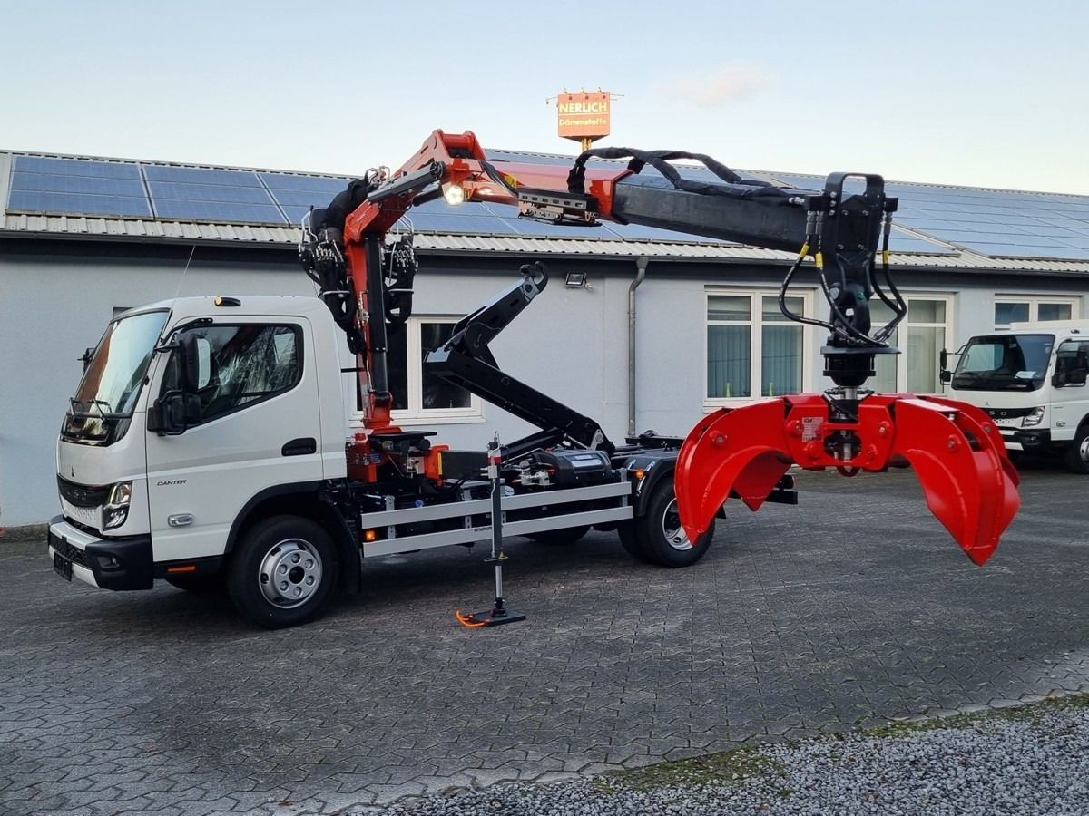 FUSO FUSO 9C18 City Abrollkipper + Z-Kran Recycling - Krokbil, Kranbil: bilde 3 FUSO FUSO 9C18 City Abrollkipper + Z-Kran Recycling - Krokbil, Kranbil: bilde 3
