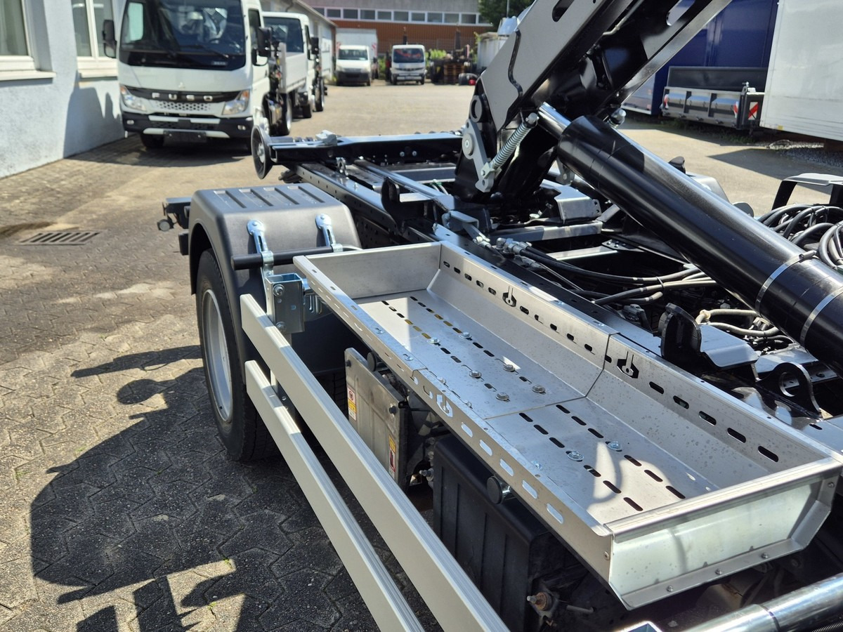 FUSO Fuso Canter 7C18 City Abrollkipper AHK Hooklift - Krokbil: bilde 5 FUSO Fuso Canter 7C18 City Abrollkipper AHK Hooklift - Krokbil: bilde 5