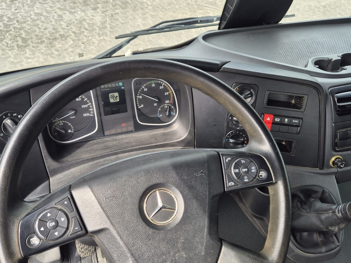 Varebil med tipp MERCEDES-BENZ Atego 823 3-Seiten Kipper Meiller 2 x AHK: bilde 14
