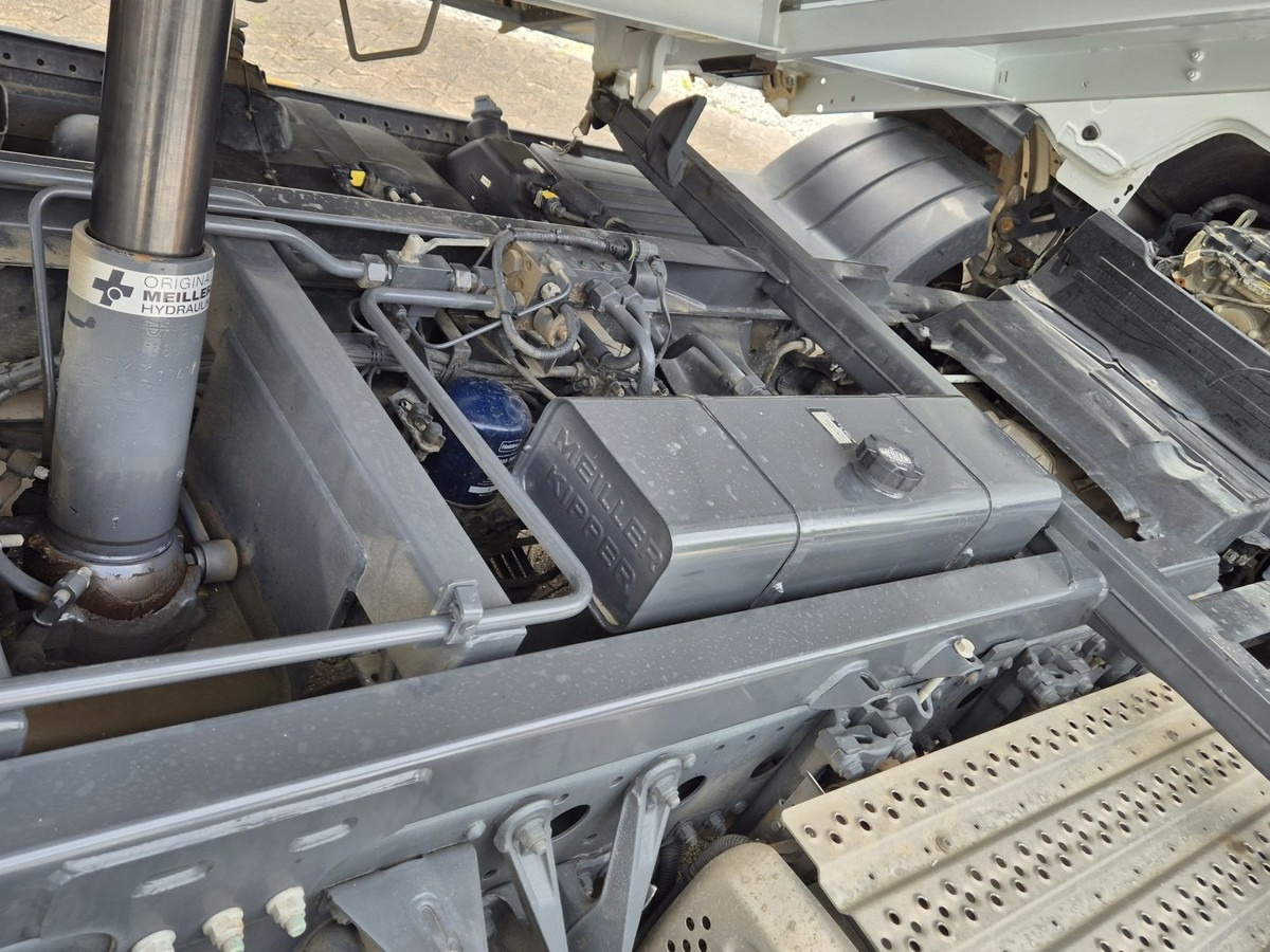 Varebil med tipp MERCEDES-BENZ Atego 823 3-Seiten Kipper Meiller 2 x AHK: bilde 8