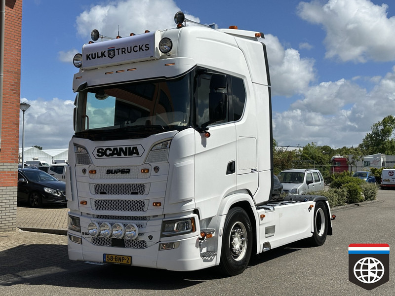 Scania S520 King of the Road - PTO hydraulic - HOLLAND TRUCK *** CONCOURSTAAT *** - Trekkvogn: bilde 3 Scania S520 King of the Road - PTO hydraulic - HOLLAND TRUCK *** CONCOURSTAAT *** - Trekkvogn: bilde 3
