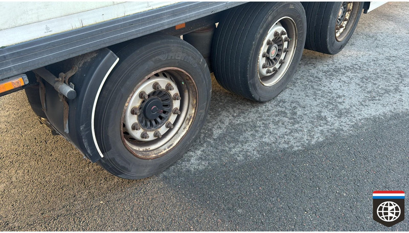 Van Eck UT-3 AIR FREIGHT - VOLUME MULTI TEMP - DATALOG - 3x BPW 1x LIFT - Kjølesemi: bilde 4 Van Eck UT-3 AIR FREIGHT - VOLUME MULTI TEMP - DATALOG - 3x BPW 1x LIFT - Kjølesemi: bilde 4