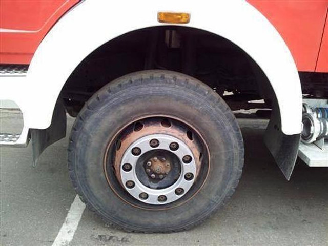 Mercedes-Benz 1019 AF 36 - Brannbil: bilde 5 Mercedes-Benz 1019 AF 36 - Brannbil: bilde 5