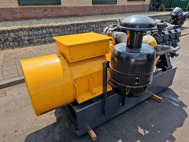 Mercedes-Benz DSG 52 MO-4 - Elektrisk generator: bilde 4 Mercedes-Benz DSG 52 MO-4 - Elektrisk generator: bilde 4