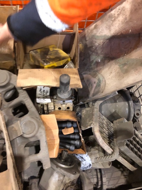 HITACHI KH 180 - Beltegående kran: bilde 3 HITACHI KH 180 - Beltegående kran: bilde 3