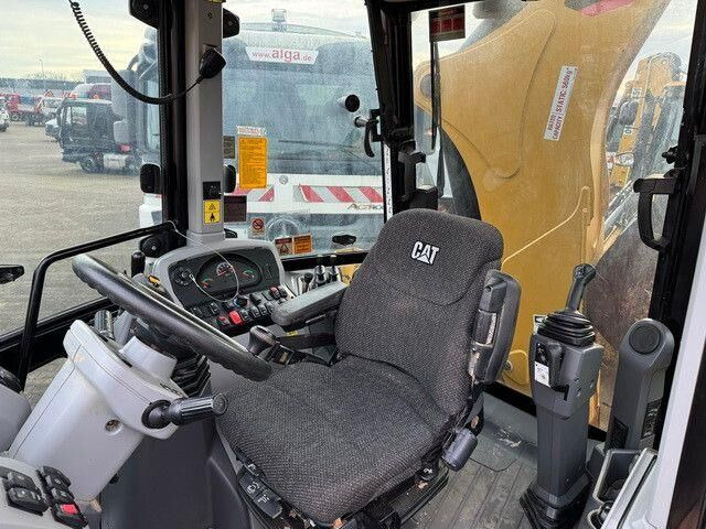 Caterpillar 432F2, 4+1 Schaufel, Telestiel, Klima, Löffel - Traktorgraver: bilde 3 Caterpillar 432F2, 4+1 Schaufel, Telestiel, Klima, Löffel - Traktorgraver: bilde 3