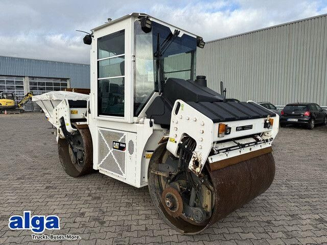 Caterpillar CD54B (CD10),Tandemwalze, Streuer,Kantenscheider - Vals: bilde 1 Caterpillar CD54B (CD10),Tandemwalze, Streuer,Kantenscheider - Vals: bilde 1