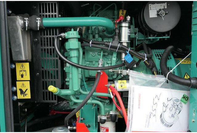 Cummins 10 kVA, Stromgenerator, Stamford - Elektrisk generator: bilde 2 Cummins 10 kVA, Stromgenerator, Stamford - Elektrisk generator: bilde 2