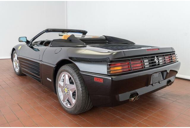Ferrari 348 Spider/TOP Zustand/Zahnriemen+TÜV neu! - Cabriolet: bilde 4 Ferrari 348 Spider/TOP Zustand/Zahnriemen+TÜV neu! - Cabriolet: bilde 4