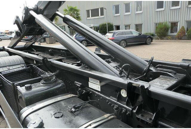 MAN 26.390 TGA BL 6x4, VDL S-21 6200, Klima, Luftfe. - Krokbil: bilde 2 MAN 26.390 TGA BL 6x4, VDL S-21 6200, Klima, Luftfe. - Krokbil: bilde 2