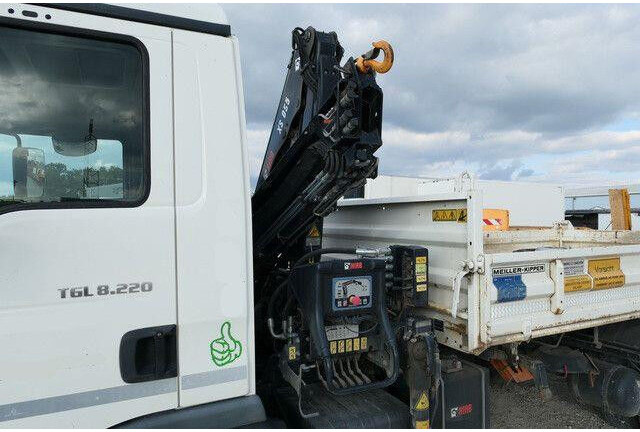 MAN 8.220 TGL BB, Hiab 055 BS-2, Greifer, AHK, Funk - Tippbil: bilde 3 MAN 8.220 TGL BB, Hiab 055 BS-2, Greifer, AHK, Funk - Tippbil: bilde 3