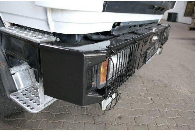 Mercedes-Benz 1820 AK 4x4, HMF 1003 K2, Allrad, AHK, Blattfed. - Tippbil: bilde 4 Mercedes-Benz 1820 AK 4x4, HMF 1003 K2, Allrad, AHK, Blattfed. - Tippbil: bilde 4