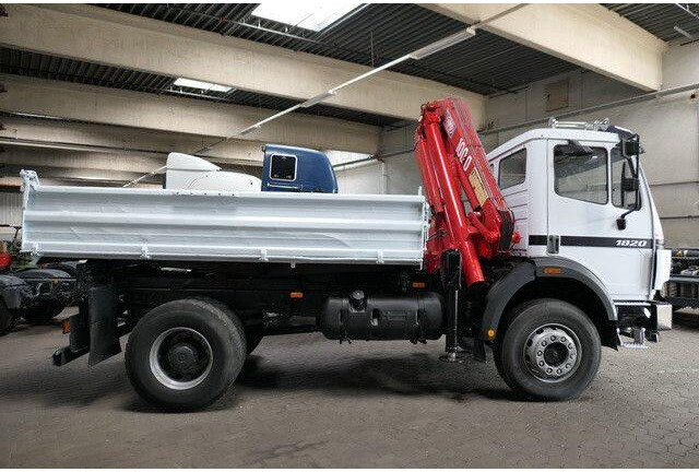 Mercedes-Benz 1820 AK 4x4, HMF 1003 K2, Allrad, AHK, Blattfed. - Tippbil: bilde 2 Mercedes-Benz 1820 AK 4x4, HMF 1003 K2, Allrad, AHK, Blattfed. - Tippbil: bilde 2