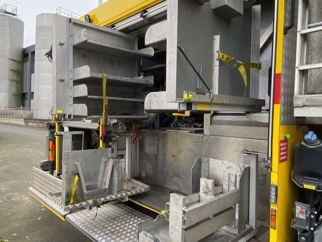 Mercedes-Benz 1833 Axor 4x4,Palfinger PK8502,Allrad,Seilwinde - Brannbil: bilde 5 Mercedes-Benz 1833 Axor 4x4,Palfinger PK8502,Allrad,Seilwinde - Brannbil: bilde 5