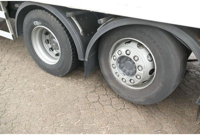 Lastebil med kjøl Mercedes-Benz 2530 L Antos 6x2, Carrier Supra 1250, LBW, Klima: bilde 8