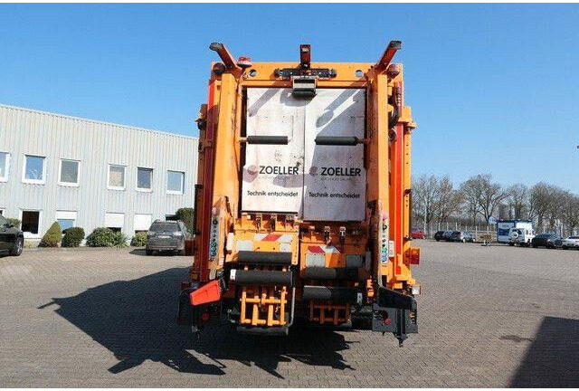 Mercedes-Benz 2633 L ECONIC, HN-Schörling, Zöller, gelenkt, AC - Søppelbil: bilde 4 Mercedes-Benz 2633 L ECONIC, HN-Schörling, Zöller, gelenkt, AC - Søppelbil: bilde 4