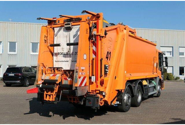 Mercedes-Benz 2633 L ECONIC, HN-Schörling, Zöller, gelenkt, AC - Søppelbil: bilde 3 Mercedes-Benz 2633 L ECONIC, HN-Schörling, Zöller, gelenkt, AC - Søppelbil: bilde 3