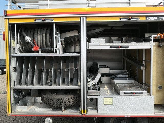 Mercedes-Benz 814 D/Feuerwehr/Metz/Wassertank/Pumpe - Brannbil: bilde 3 Mercedes-Benz 814 D/Feuerwehr/Metz/Wassertank/Pumpe - Brannbil: bilde 3