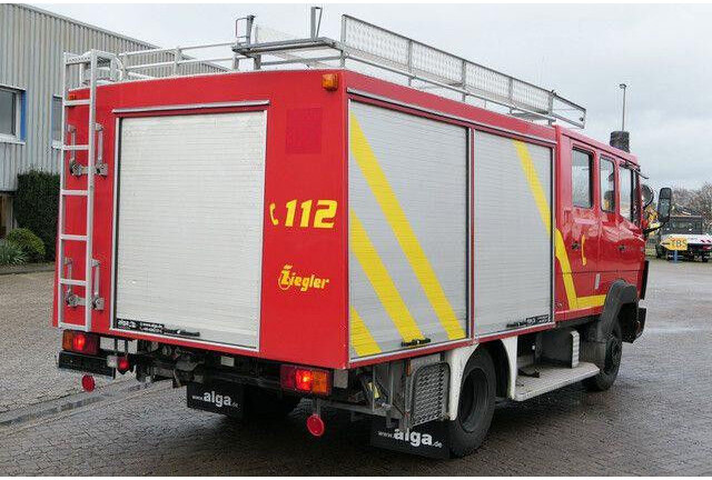 Mercedes-Benz 814 F 4x2, Pumpe, DOKA, Feuerwehr, 26tkm - Brannbil: bilde 4 Mercedes-Benz 814 F 4x2, Pumpe, DOKA, Feuerwehr, 26tkm - Brannbil: bilde 4