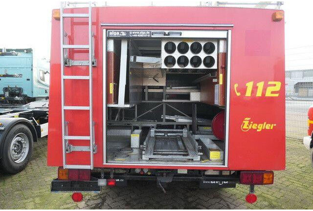 Mercedes-Benz 814 F 4x2, Pumpe, DOKA, Feuerwehr, 26tkm - Brannbil: bilde 5 Mercedes-Benz 814 F 4x2, Pumpe, DOKA, Feuerwehr, 26tkm - Brannbil: bilde 5