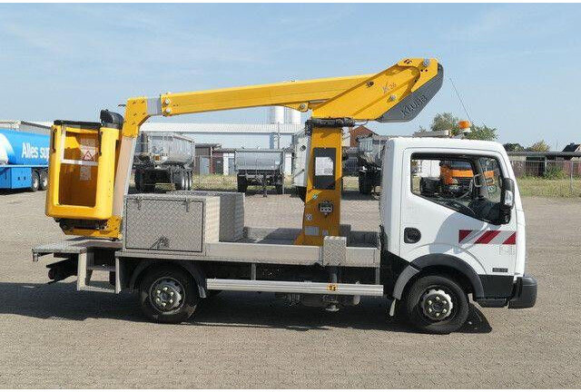 Nissan 32.12 4x2, 11m Arbeitshöhe, Klima,3. Sitz - Billift: bilde 2 Nissan 32.12 4x2, 11m Arbeitshöhe, Klima,3. Sitz - Billift: bilde 2