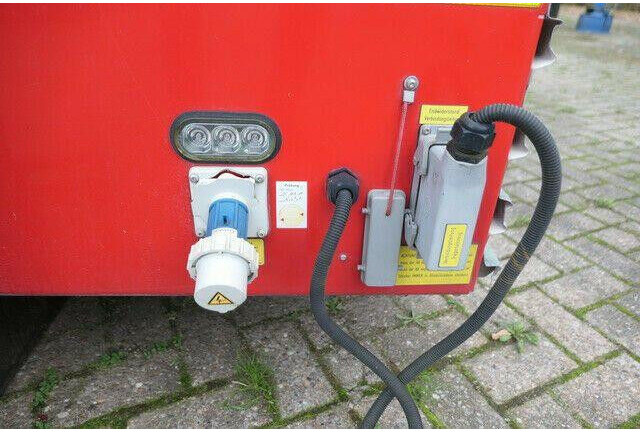 ROSENBAUER ROSENBAUER/Feuerwehr/Wasserwerfer - Brannbil: bilde 3 ROSENBAUER ROSENBAUER/Feuerwehr/Wasserwerfer - Brannbil: bilde 3