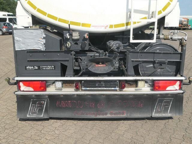 Scania P 320 6x2, Lindner & Fischer, 19m³, 3 Kammern - Tankbil: bilde 4 Scania P 320 6x2, Lindner & Fischer, 19m³, 3 Kammern - Tankbil: bilde 4