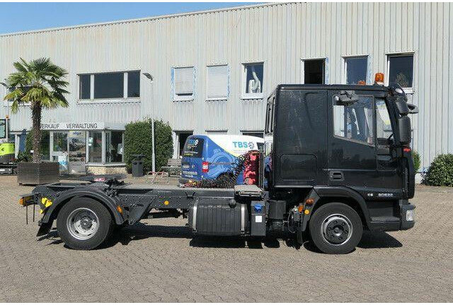 Iveco 80E22 EuroCargo 4x2, 3. Sitz, Automatik,Tempomat - Trekkvogn: bilde 2 Iveco 80E22 EuroCargo 4x2, 3. Sitz, Automatik,Tempomat - Trekkvogn: bilde 2