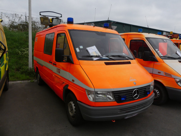 Camionnette Mercedes-Benz 313CDI-D (1999-21.821 km) - Personenbil: bilde 2 Camionnette Mercedes-Benz 313CDI-D (1999-21.821 km) - Personenbil: bilde 2