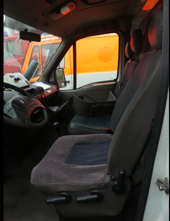 Camionnette Renault (2001-238.004 km) - Personenbil: bilde 5 Camionnette Renault (2001-238.004 km) - Personenbil: bilde 5