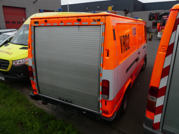 Camionnette fourgon Mercedes TN 310 DB (1990-41.406 km) - Personenbil: bilde 3 Camionnette fourgon Mercedes TN 310 DB (1990-41.406 km) - Personenbil: bilde 3