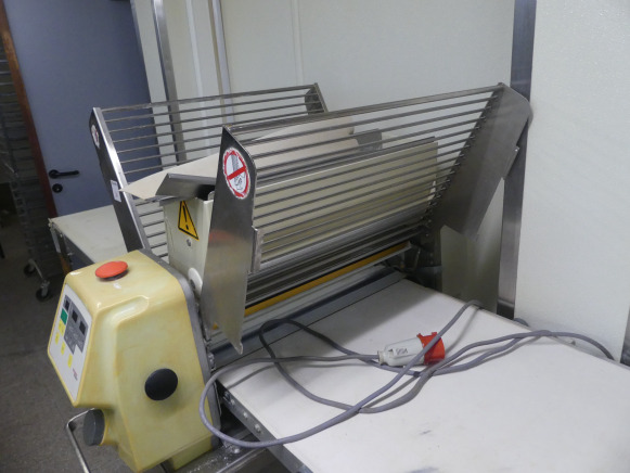 Laminoir de boulangerie Seewer Rondo - Utstyr for næringsmiddelindustrien: bilde 3 Laminoir de boulangerie Seewer Rondo - Utstyr for næringsmiddelindustrien: bilde 3