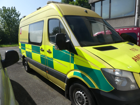 REF:22 - Ambulance Mercedes-Benz Sprinter (2015-256.163 km) - Ambulanse: bilde 4 REF:22 - Ambulance Mercedes-Benz Sprinter (2015-256.163 km) - Ambulanse: bilde 4