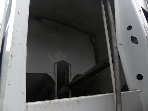 REF:5474 - Camion poubelle Renault Access (VIN: SEG1930BL5BD17874) - Søppelbil: bilde 5 REF:5474 - Camion poubelle Renault Access (VIN: SEG1930BL5BD17874) - Søppelbil: bilde 5