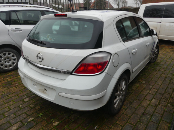 Voiture Opel Astra (2005-150.228 km) - Personenbil: bilde 3 Voiture Opel Astra (2005-150.228 km) - Personenbil: bilde 3