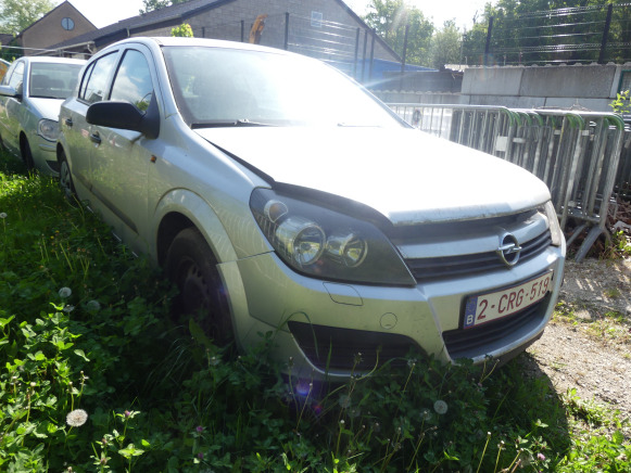 Voiture Opel Astra - Personenbil: bilde 2 Voiture Opel Astra - Personenbil: bilde 2