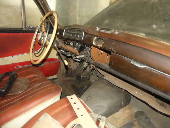 Voiture ancêtre Mercedes-Benz 220S Poton - Personenbil: bilde 5 Voiture ancêtre Mercedes-Benz 220S Poton - Personenbil: bilde 5
