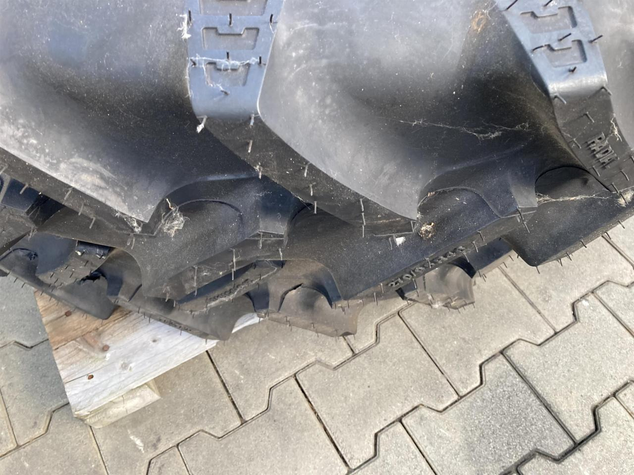 BKT 270/95R46 - Dekk for Landbruksteknikk: bilde 3 BKT 270/95R46 - Dekk for Landbruksteknikk: bilde 3