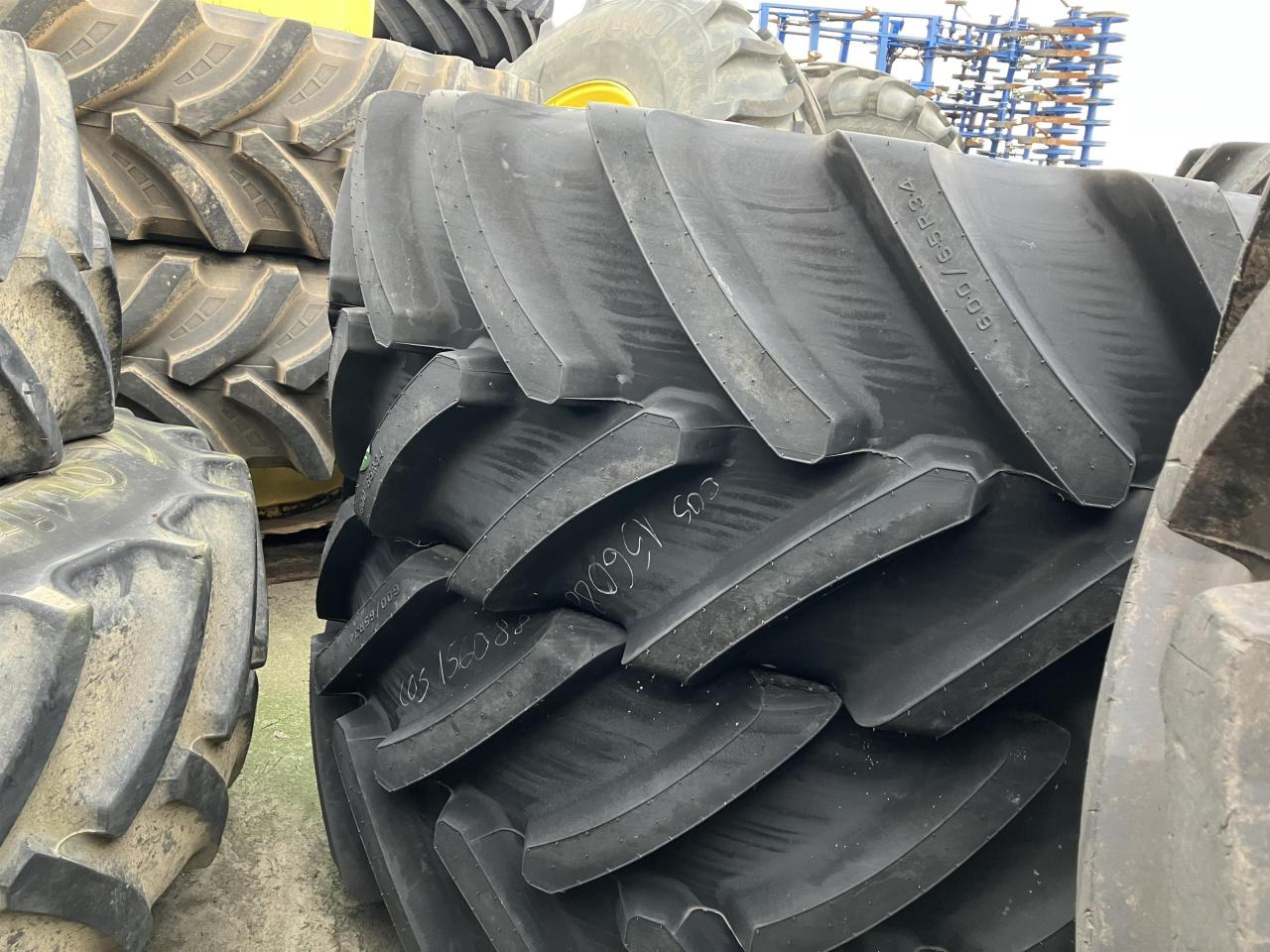 Bridgestone 600/65R34 - Dekk for Landbruksteknikk: bilde 2 Bridgestone 600/65R34 - Dekk for Landbruksteknikk: bilde 2