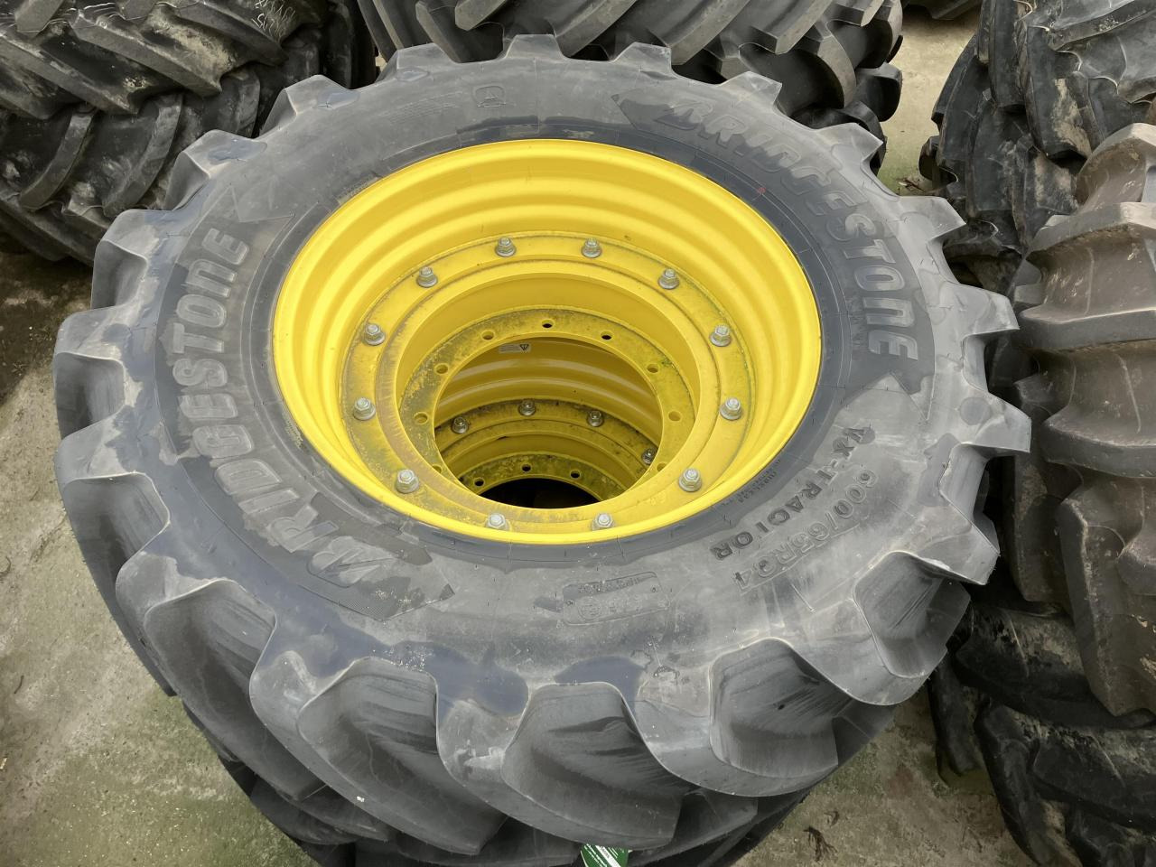 Bridgestone 600/65R34 - Dekk for Landbruksteknikk: bilde 3 Bridgestone 600/65R34 - Dekk for Landbruksteknikk: bilde 3