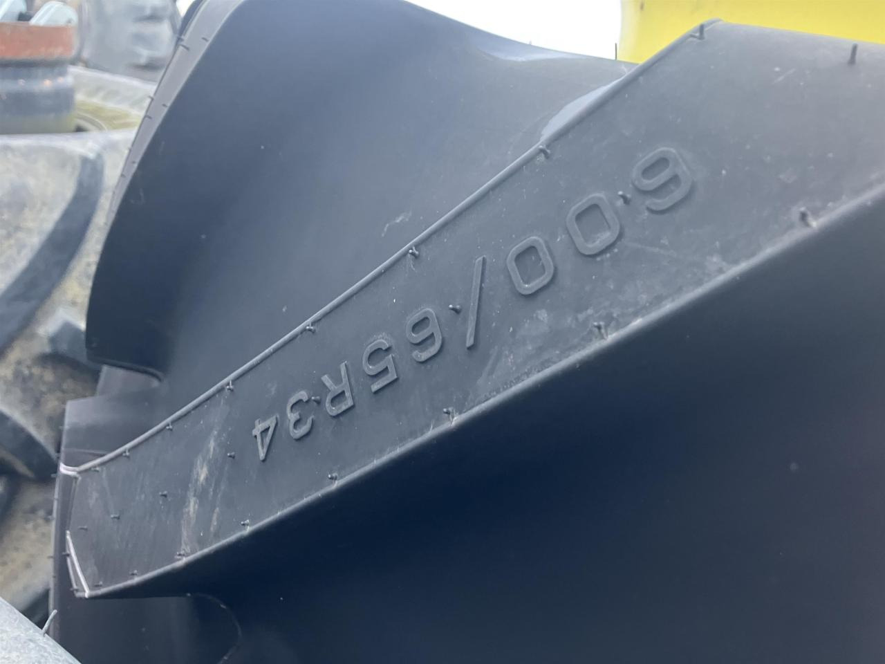 Bridgestone 600/65R34 - Dekk for Landbruksteknikk: bilde 5 Bridgestone 600/65R34 - Dekk for Landbruksteknikk: bilde 5