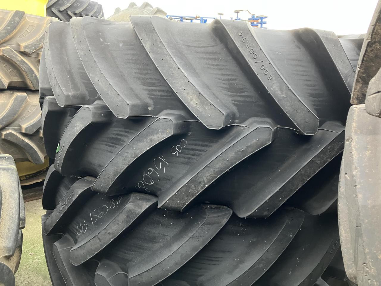 Bridgestone 600/65R34 - Dekk for Landbruksteknikk: bilde 1 Bridgestone 600/65R34 - Dekk for Landbruksteknikk: bilde 1